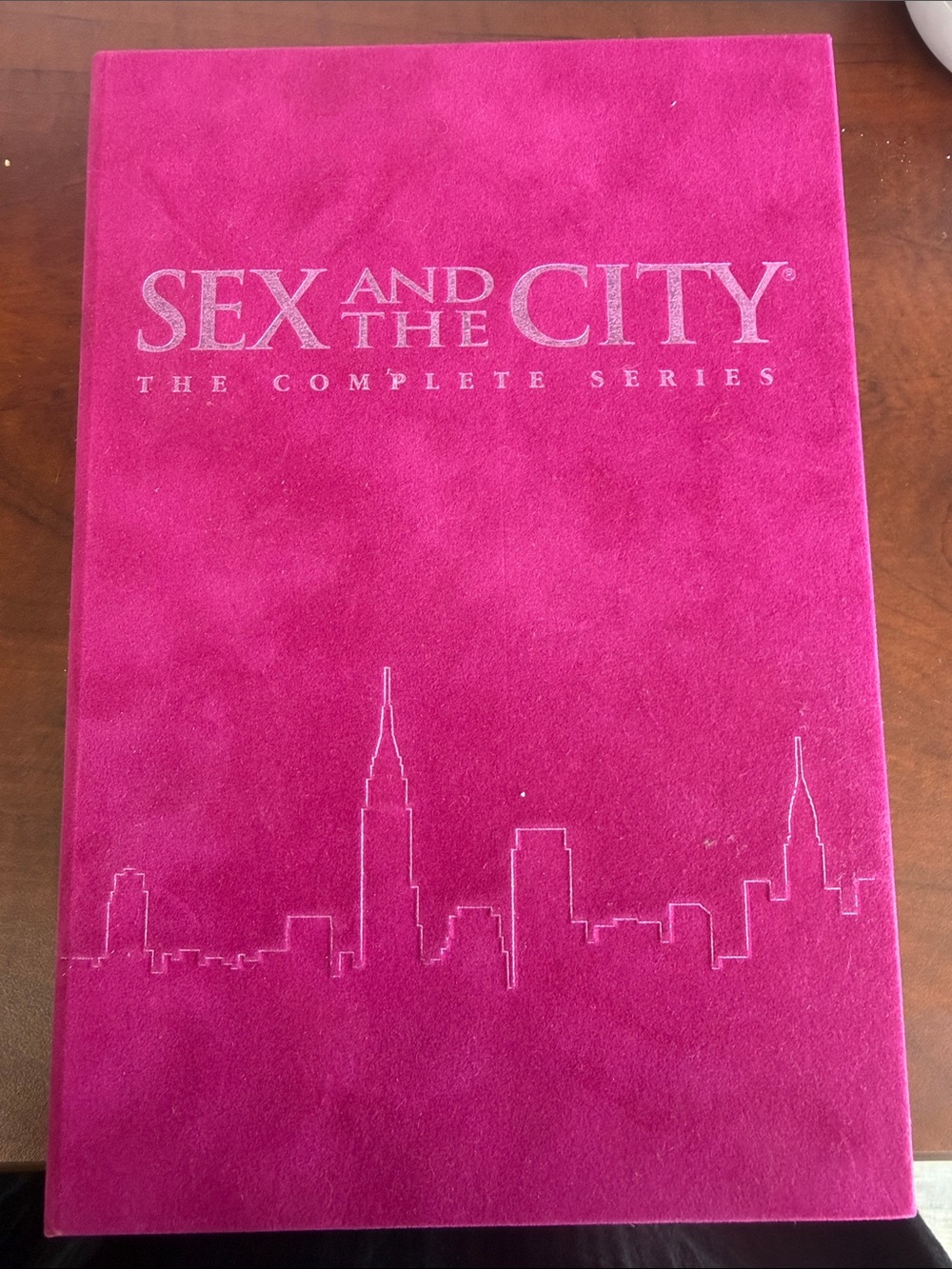 Sex and the City: The Complete Series Collector’s Box - Pink
